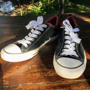 Converse All Star Basketball shoes.UNISEX M9, W11